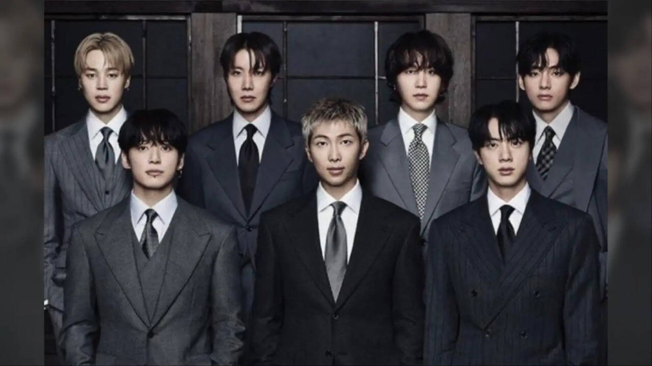 BTS gets an apology from the host of The Tonight Show, Jimmy Fallon ...