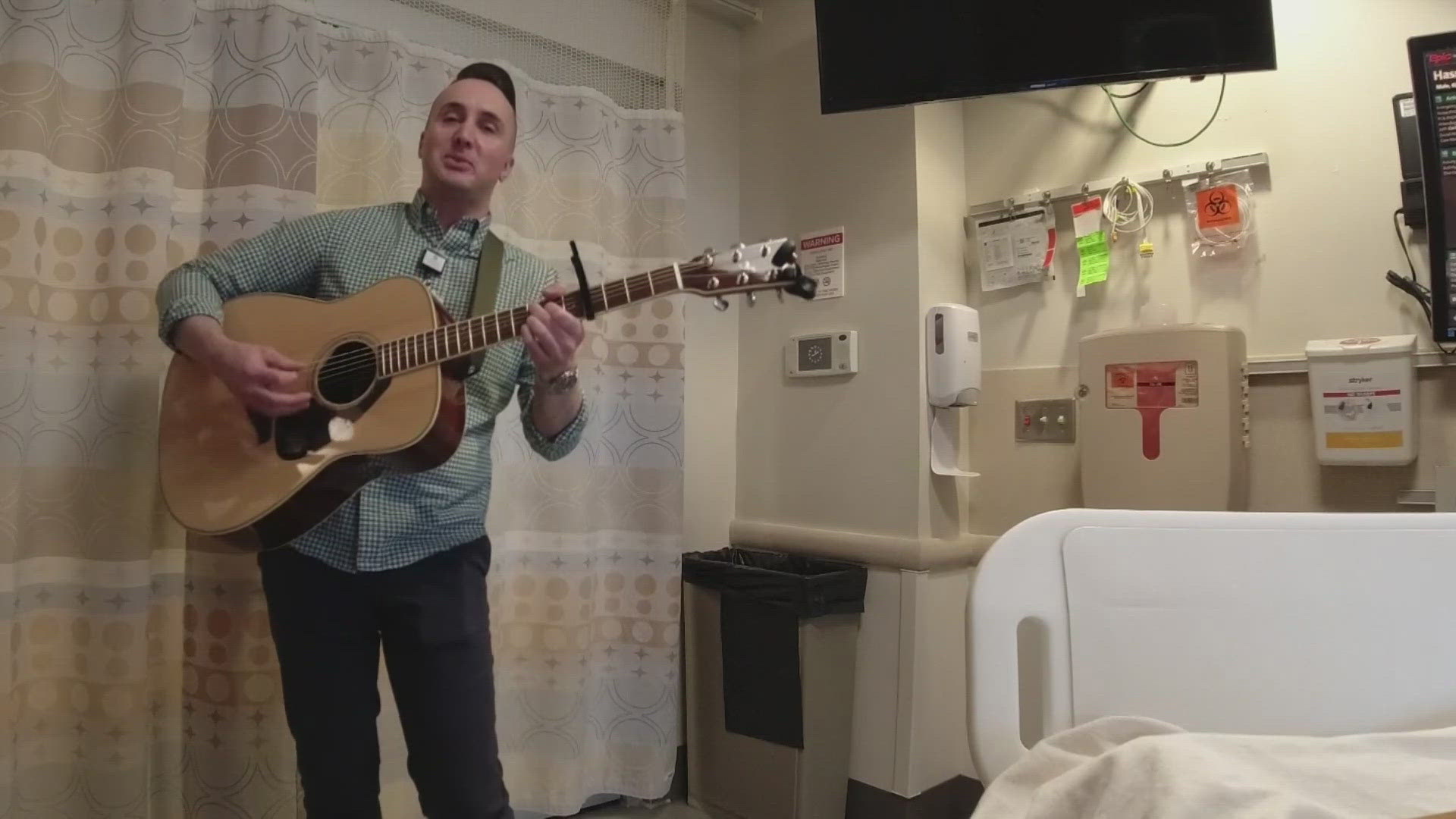 Ohio State physician plays music as an unconventional form of medicine