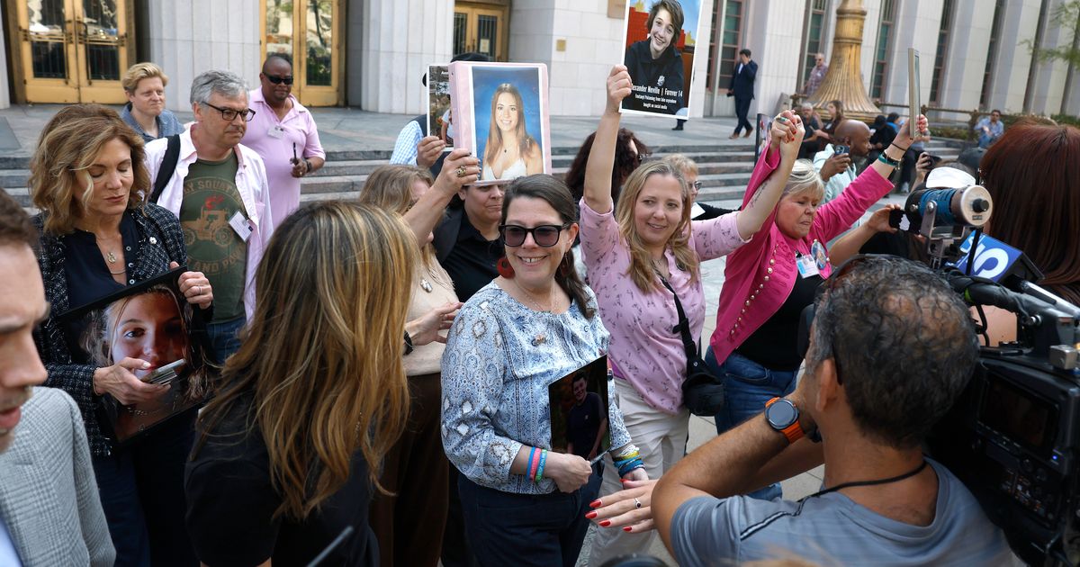 Jury agrees you can become addicted to Instagram