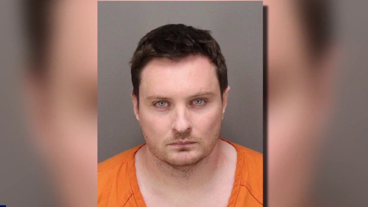 Man charged with making threats against MacDill