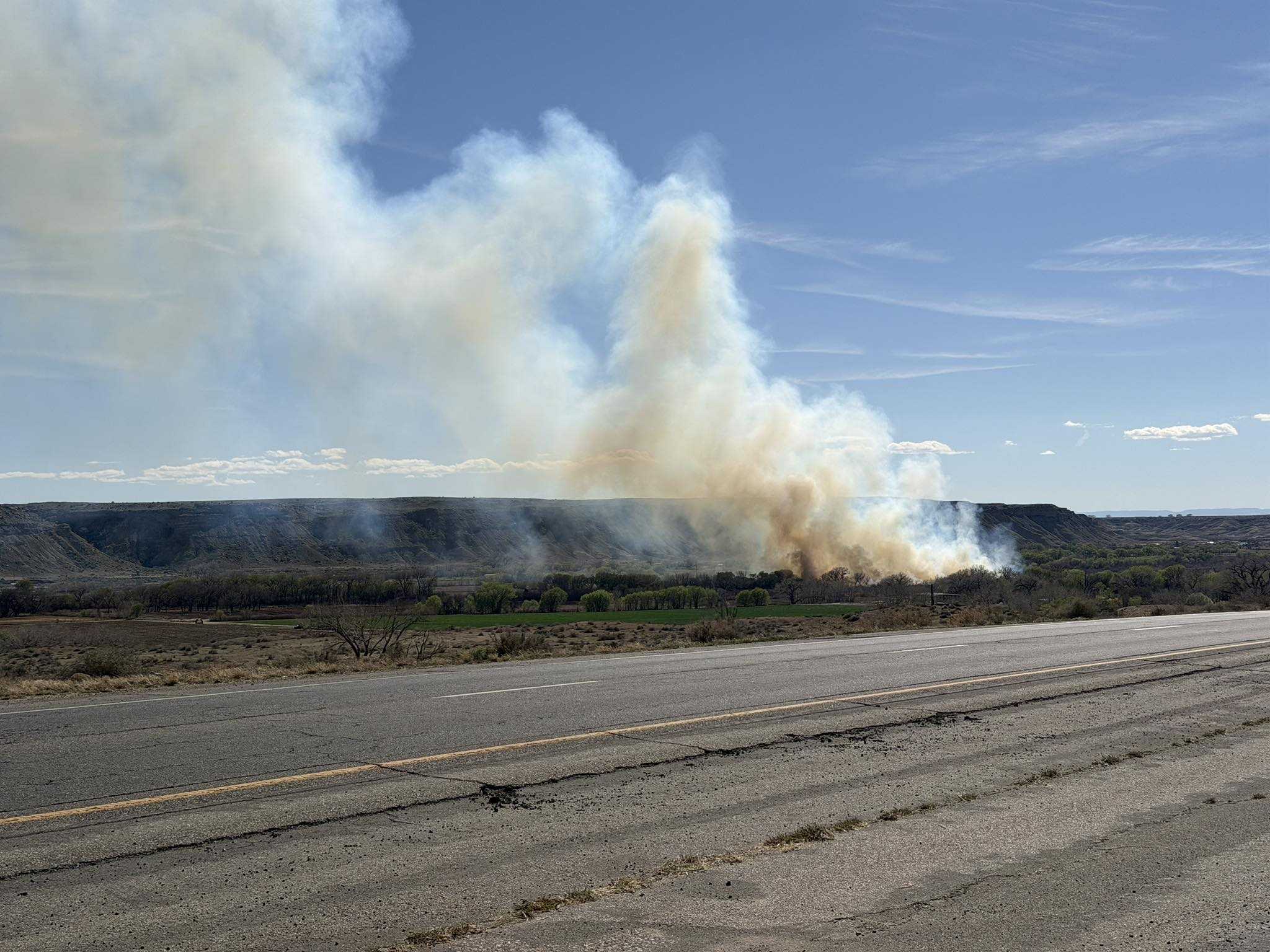 Valley fire in San Juan County continues to burn