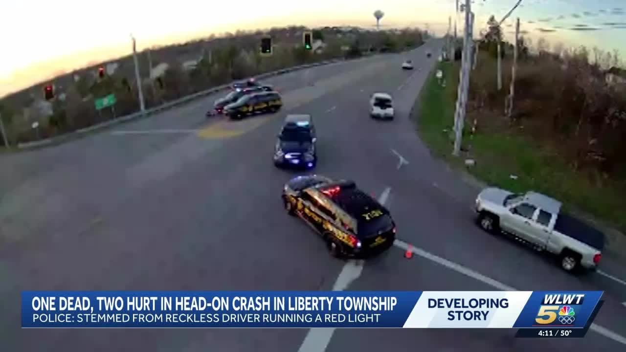 Deputies: 1 dead, 2 hospitalized after head-on collision in Butler County