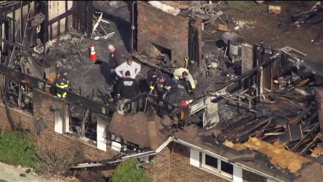 3 children, 71-year-old man killed in Chicago-area house fire