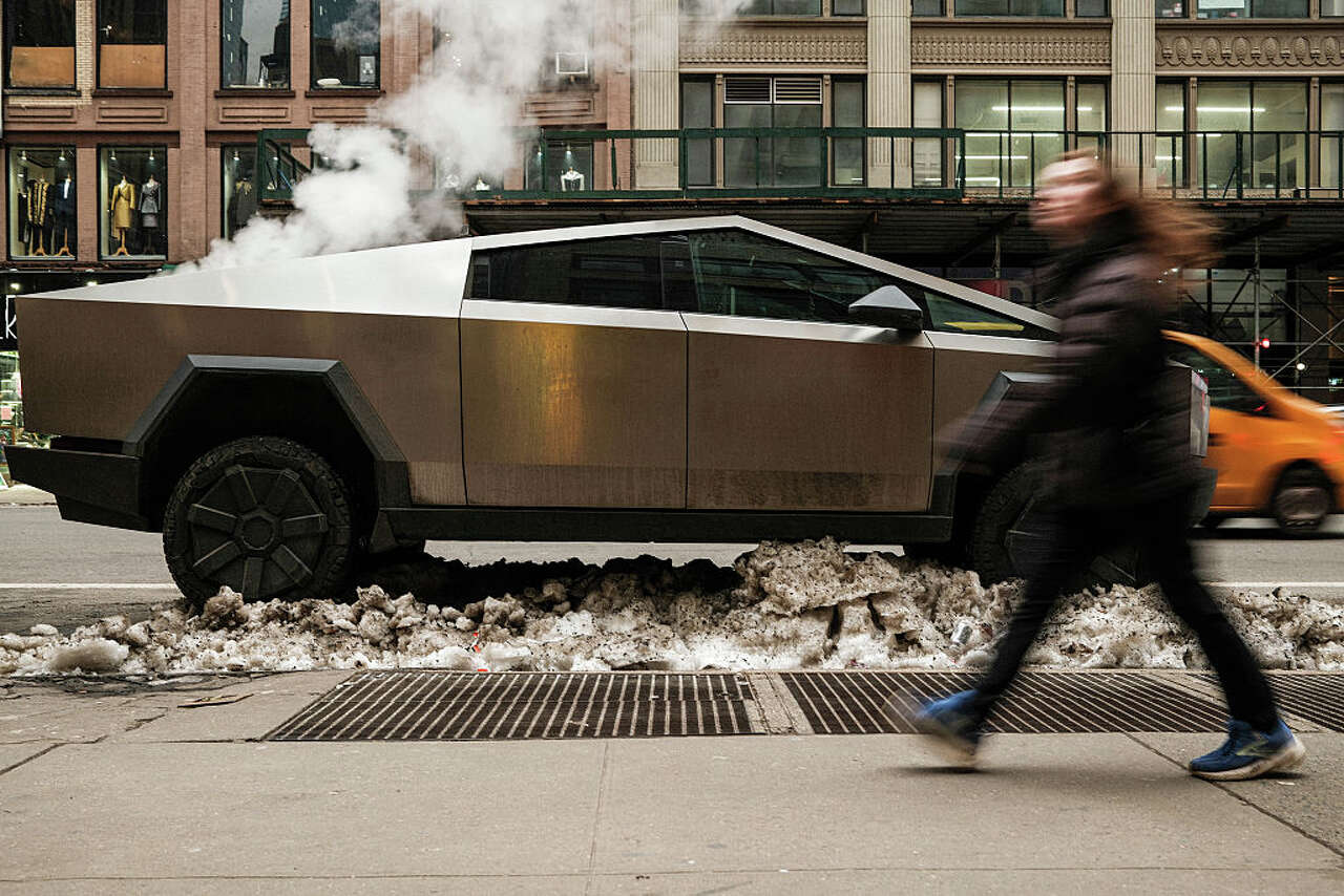 Maybe it is a tank? Cybertruck only pickup to earn top marks for safety