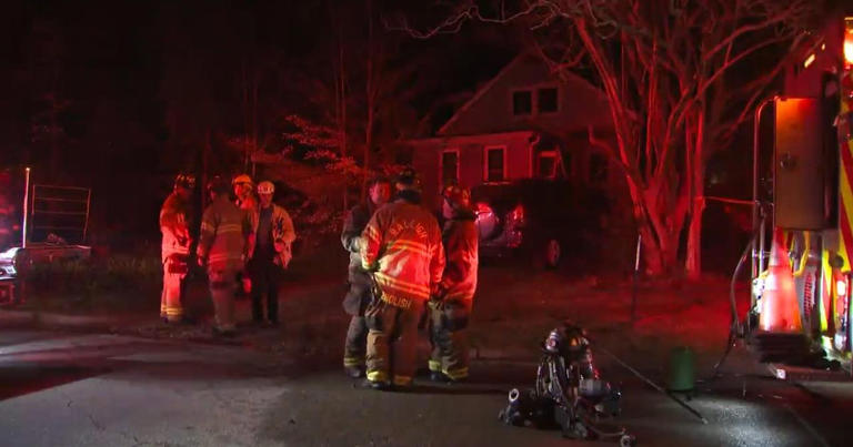 Candle sparks Raleigh house fire, no injuries reported