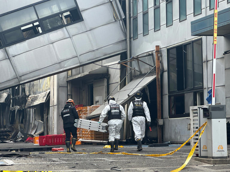 Daejeon fire alarm turned off, delayed evacuation causes 74 casualties