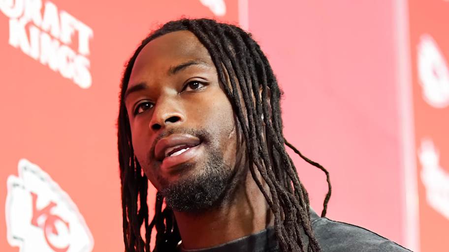 Former Chiefs linebacker finally finds a new home (well, a new team anyway)