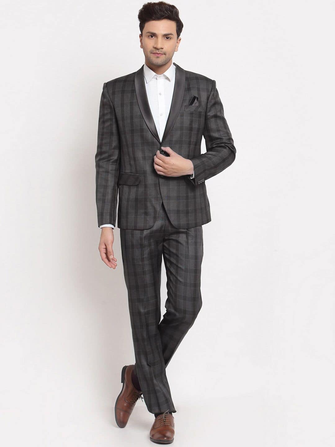 Smart Mens Suits That Bring Confidence To Formal Style