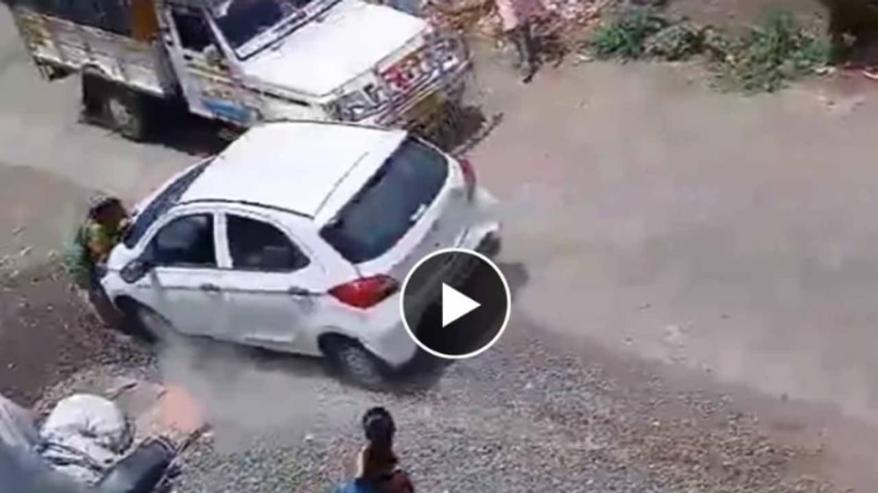 Hit-and-run: 17-year-old driving car ramps cyclist to death, flees ...