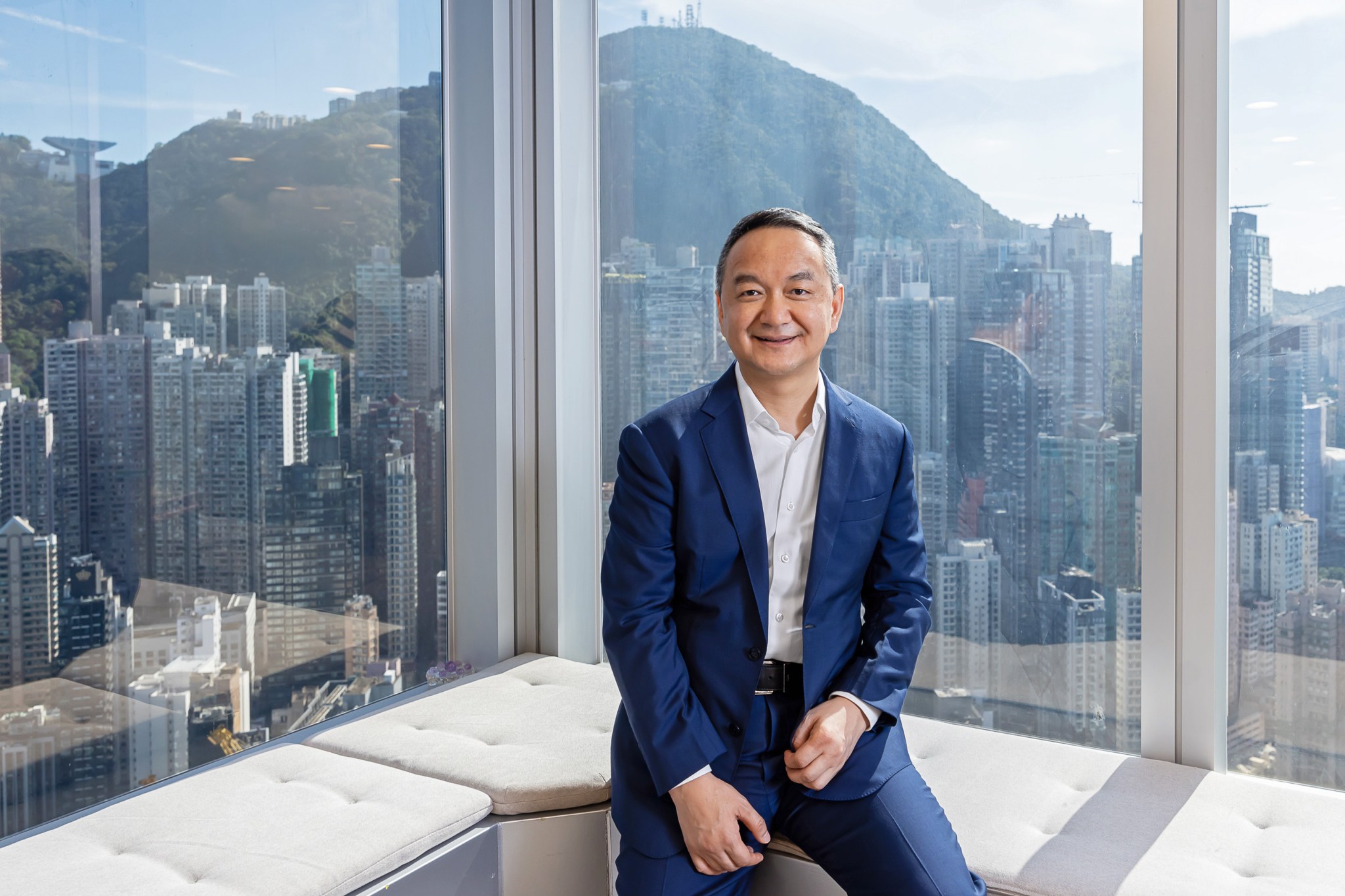 The world’s consumers are ready for robotaxis. James Peng of Pony AI ...