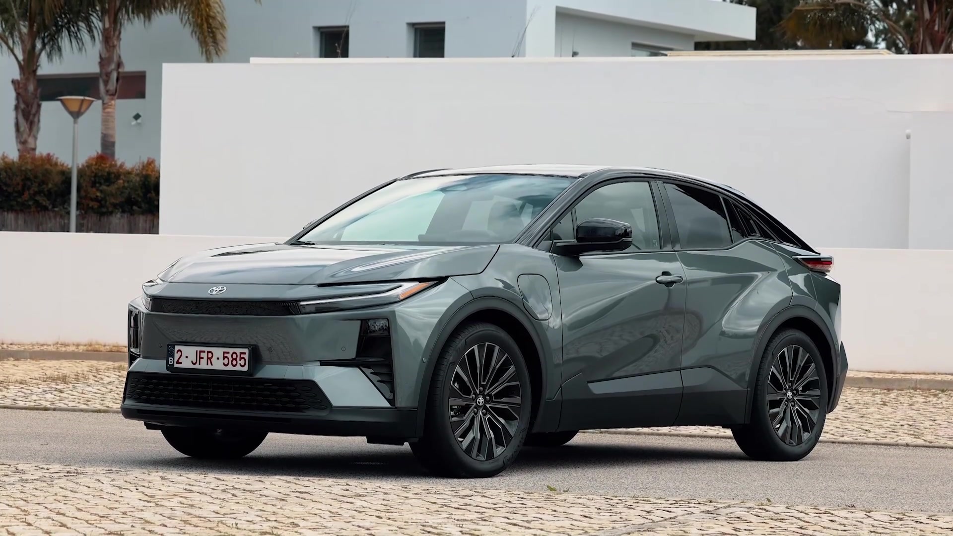 2026-toyota-c-hr-preview-awd-in-mineral-design-preview