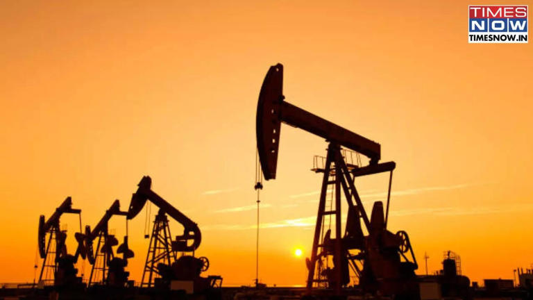 Oil prices climb back above $100 amid US-Iran tensions