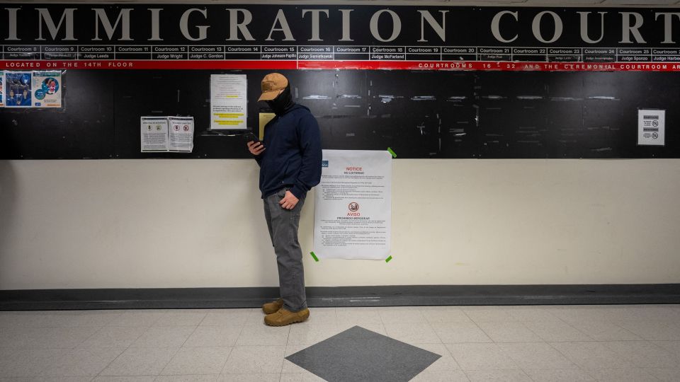 Trump administration admits error in lawsuit over immigration court arrests it justified with ICE memo<br>