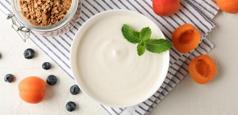 الزبادي بالمشمش