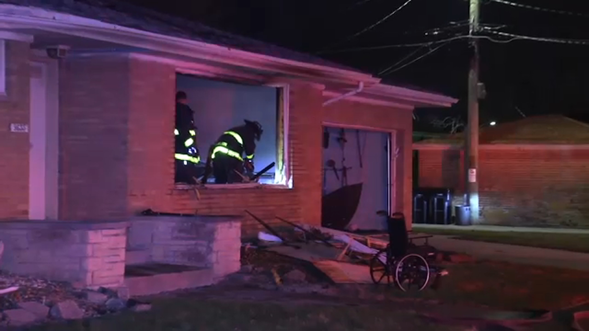 1 found dead after South Side house fire, Chicago police say