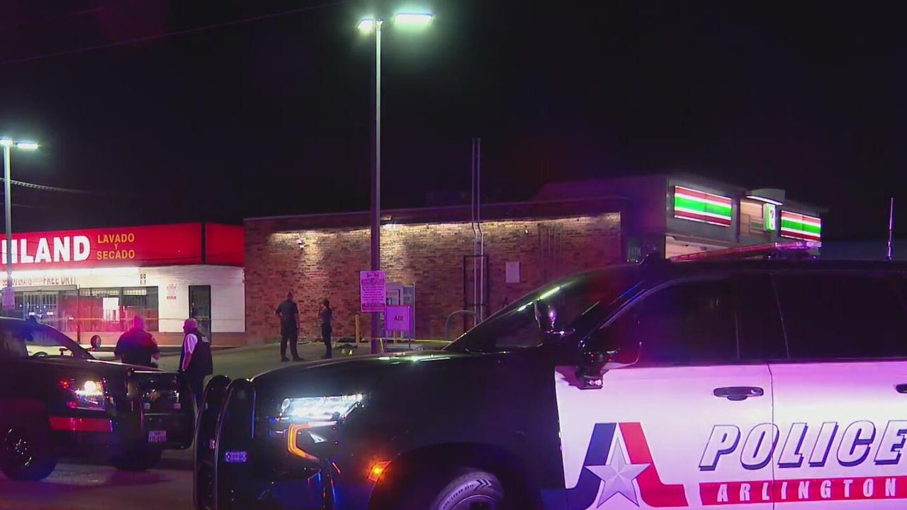 Fight leads to deadly shooting outside of Arlington gas station, police say