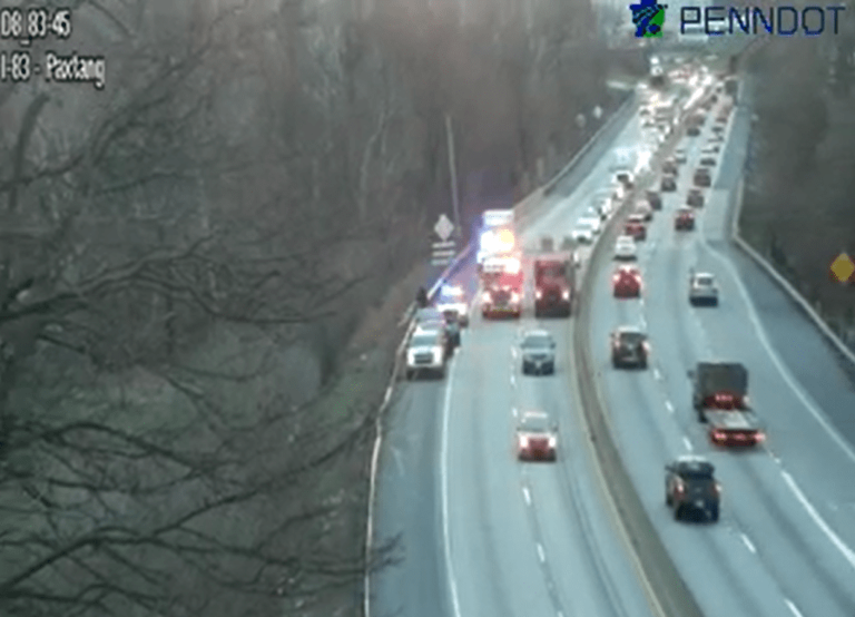 Crashes cleared on I-83 in central Pennsylvania