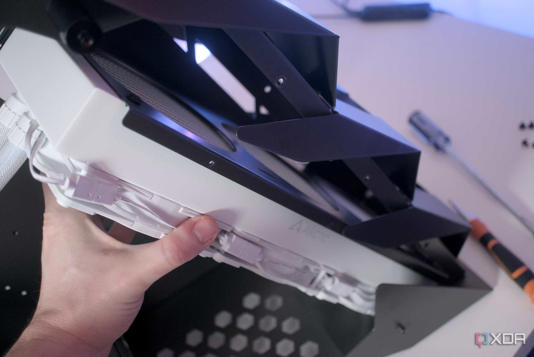 Installing an AIO inside the Vetroo K1 Pangolin
