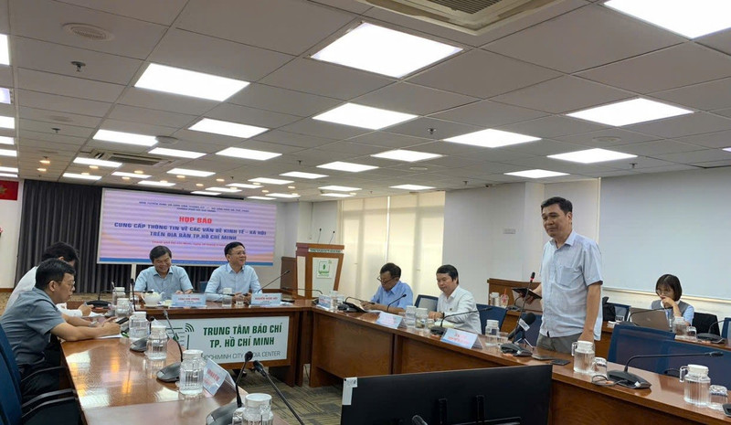 TP.HCM nói gì về thông tin cấm xe bán tải vào nội đô?