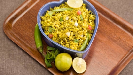 3 quick protein-packed poha recipes for weight loss with added nutrients