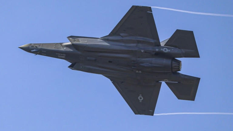 "Il Pentagono prepara il colpo finale in Iran"