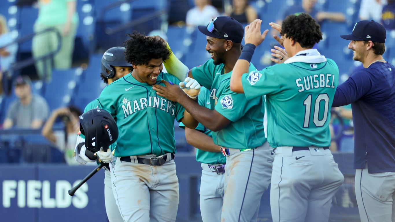 Mariners shift from rising team to finish-the-job mode