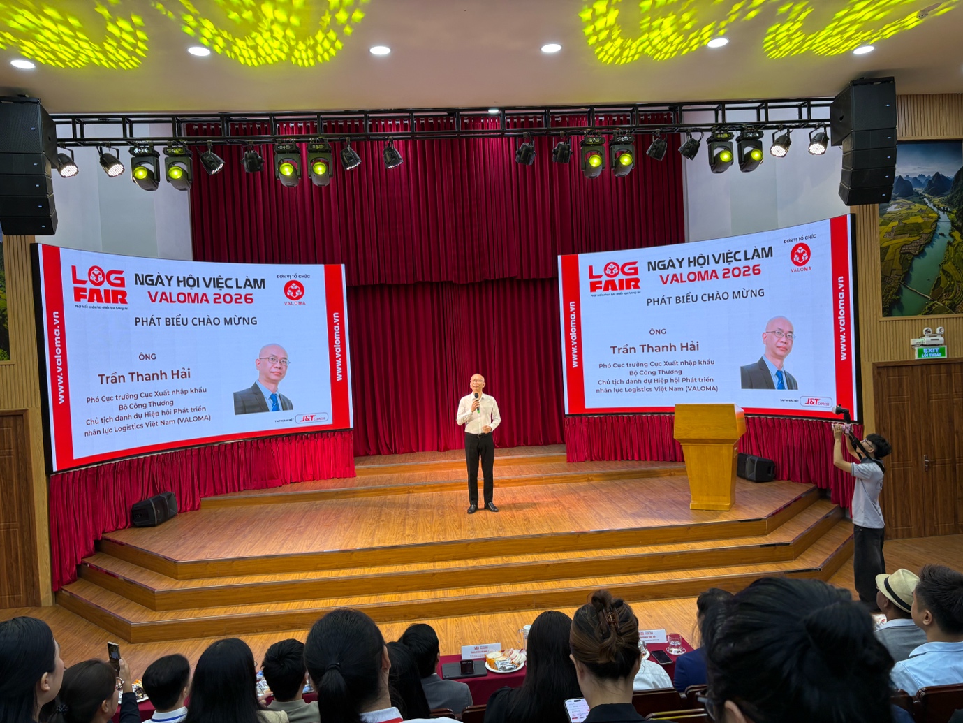 Ngày hội việc làm VALOMA LOGFAIR 2026: 'Kết nối nhân lực - Dẫn lối tương lai'