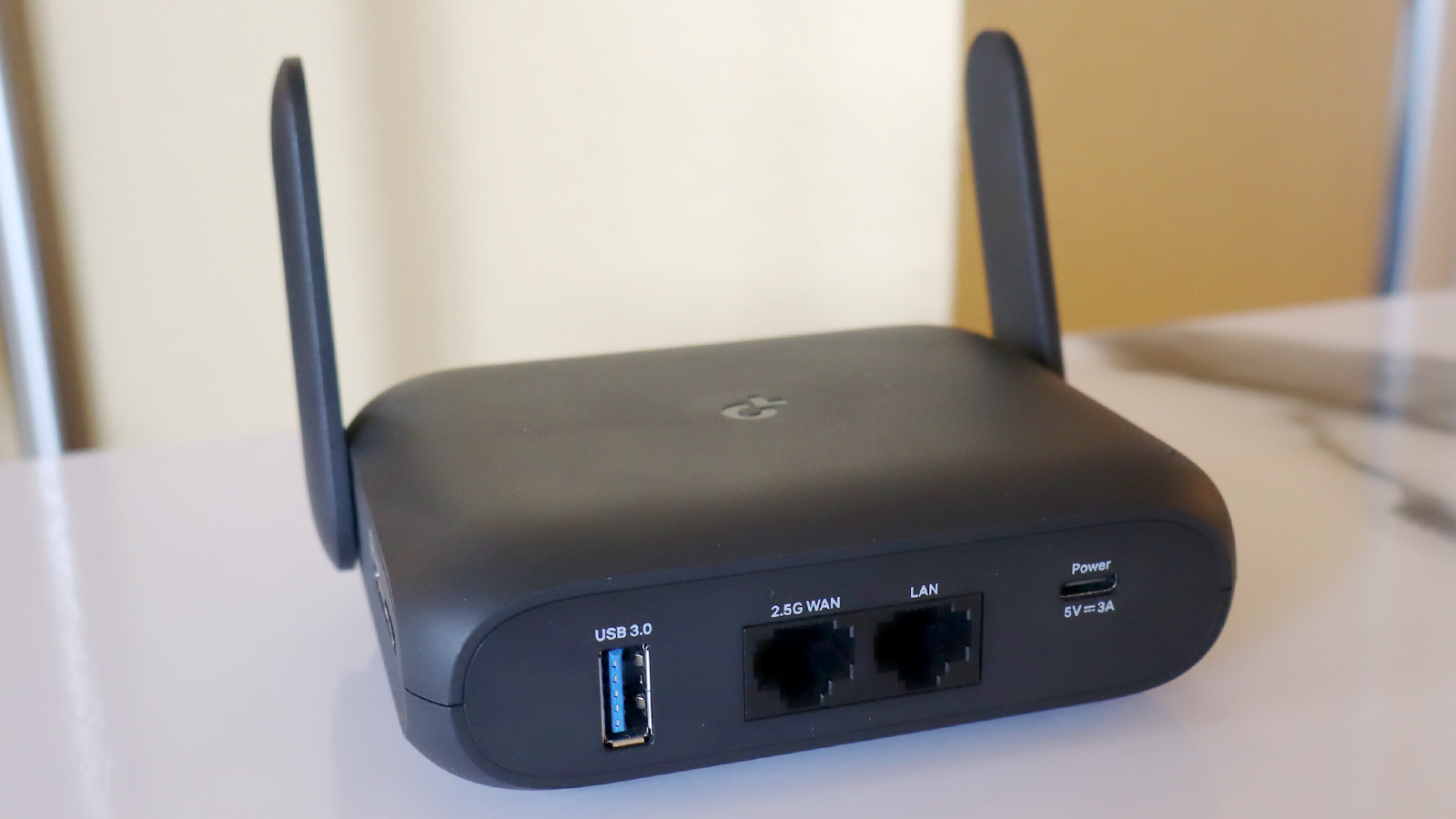 TP-Link Roam 7 review: How this travel router let me stop stressing ...