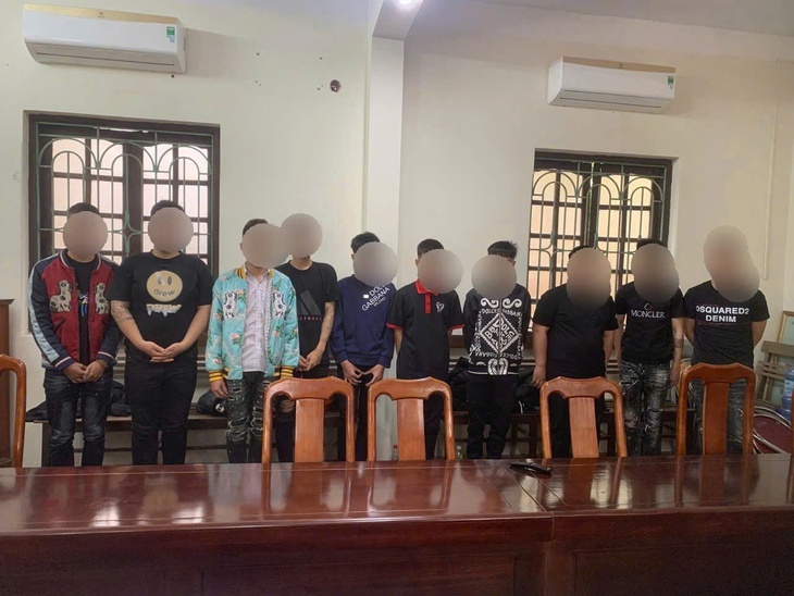 Khởi tố 11 thanh thiếu niên gây rối trật tự công cộng