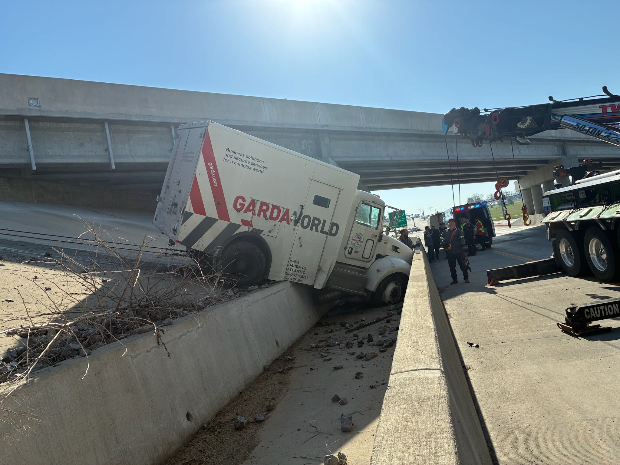 Security truck on I-55 crashes at Center Junction in Cape Girardeau