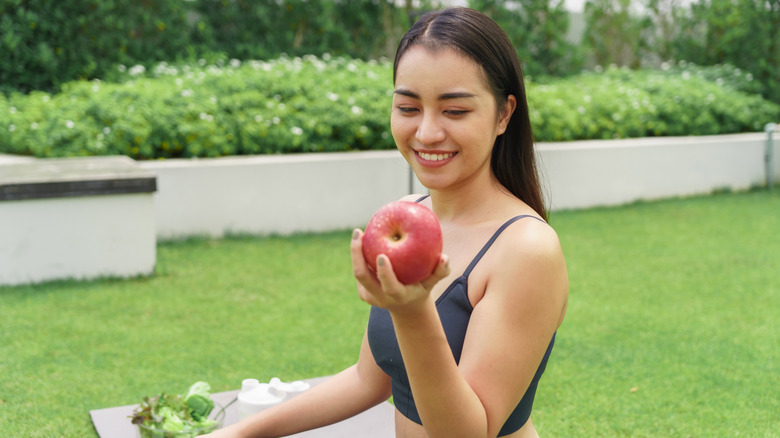 The 3-ingredient snack that turns your favorite apple into a no-bake ...