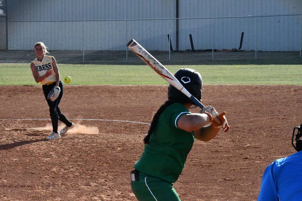 Nine-run second inning lifts Ropes Eagles over Kress Lady Roos