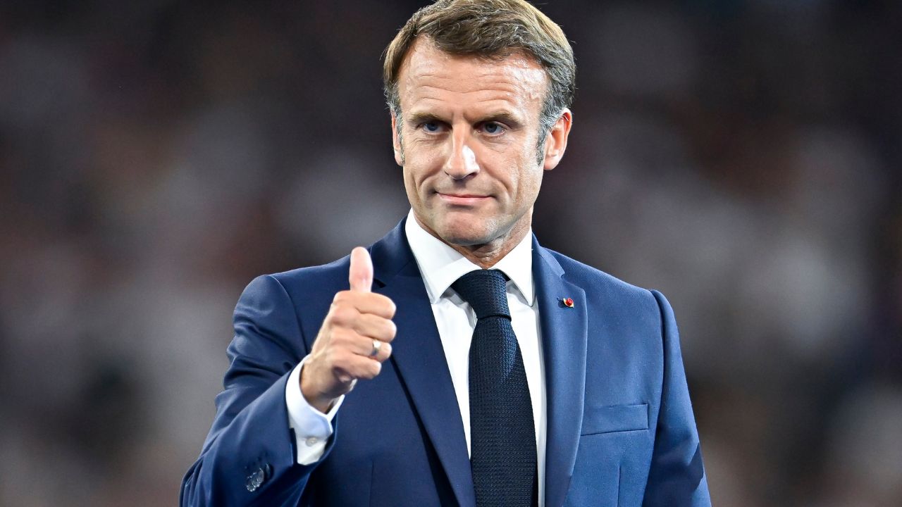 « Votre famille aurait pu déclarer vos impôts » : Benjamin Brière ...