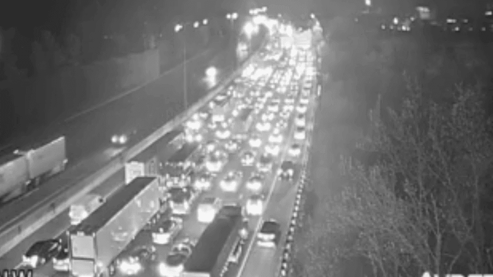 Lanes reopen after Fairfax County crash on I-95 leads to arrest