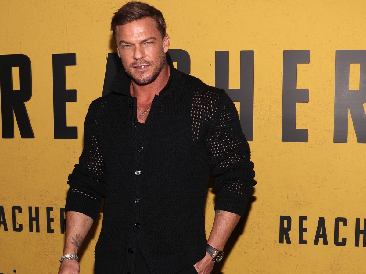 Alan Ritchson breaks silence on 'crazy week' after viral fight