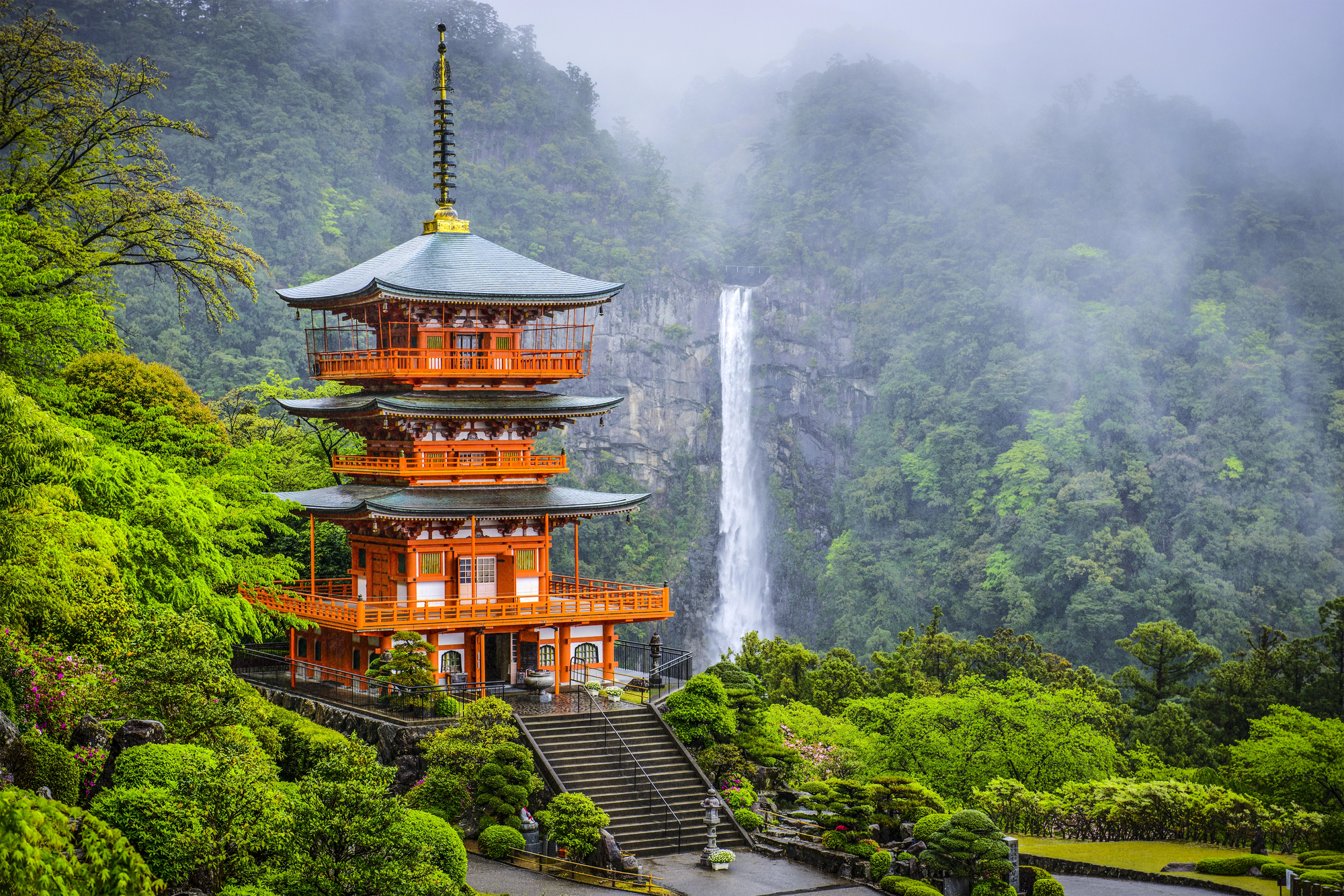 Images of the most beautiful temples in the world