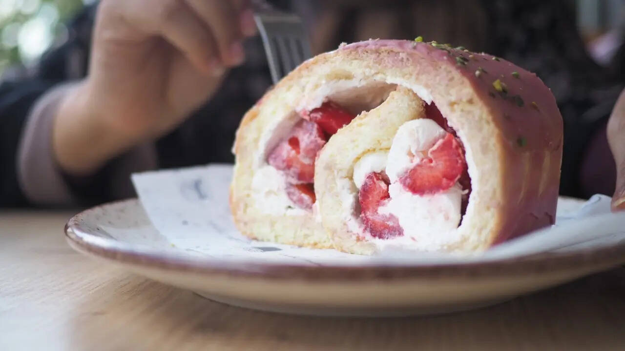 The science behind a sweet tooth: Here's why you crave dessert after ...