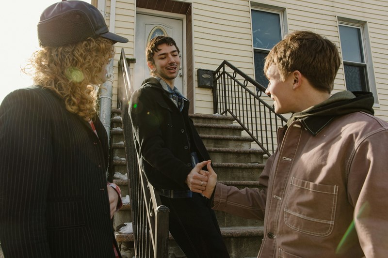 Apartment neighbor successfully builds a social structure that puts the ...