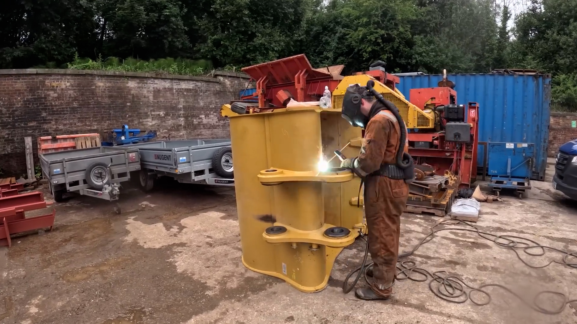 Industrial equipment repair with precision welding