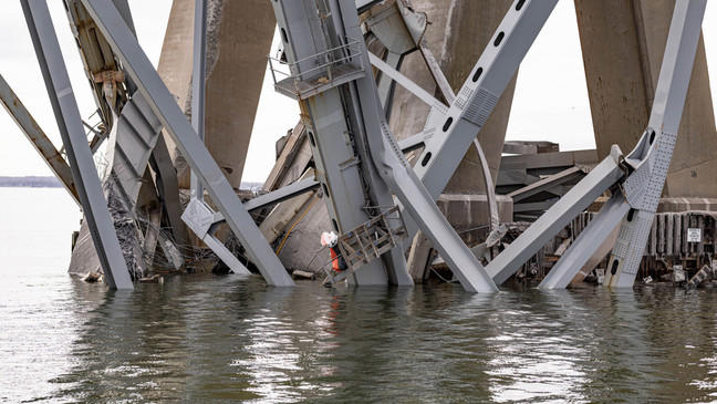 Gallery: Scenes from the Francis Scott Key Bridge collapse