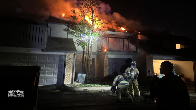6 people displaced after Midland apartment fire, no injuries reported