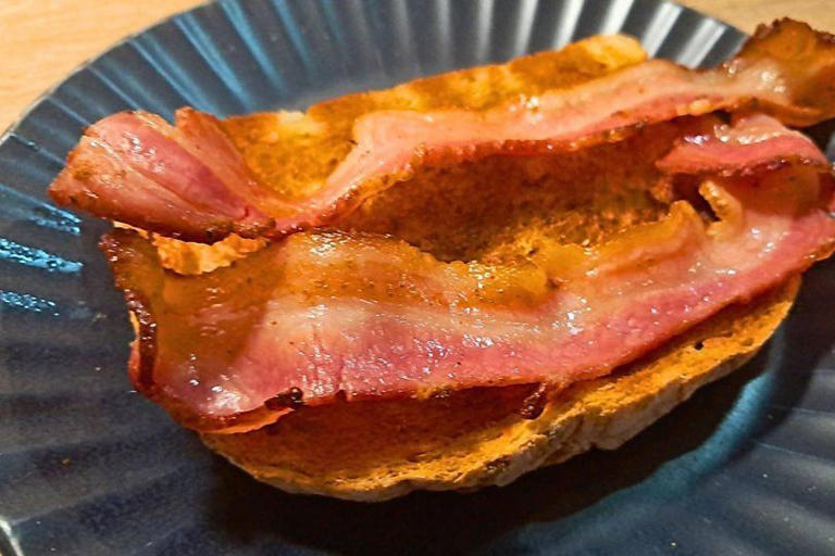 I made bacon extra crispy and tastier in an air fryer after using 1 ...