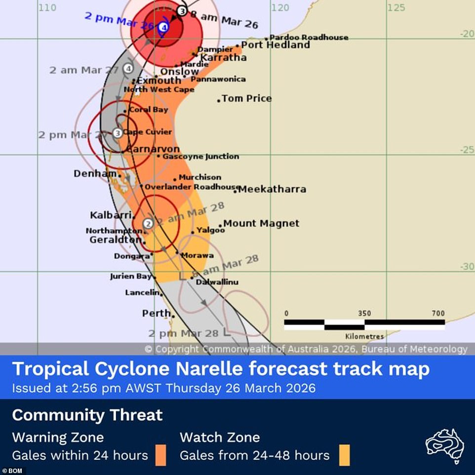 Thousands of Aussies brace as Tropical Cyclone Narelle intensifies to ...