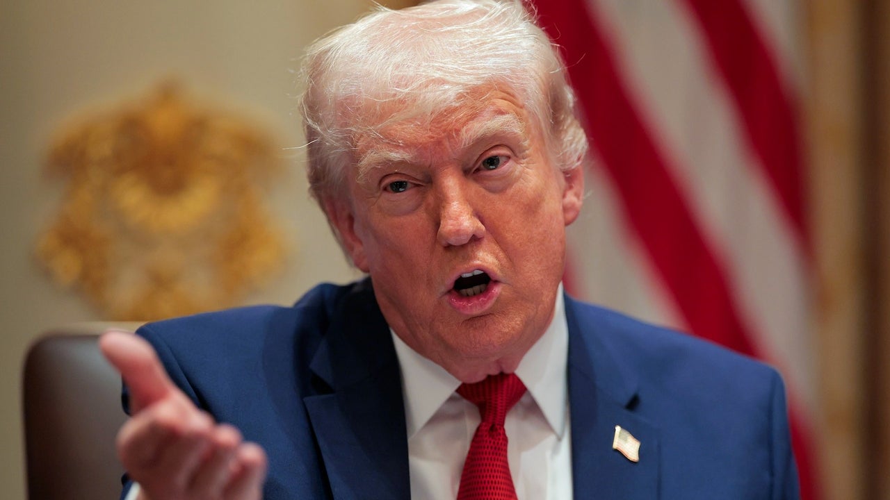 Trump holds first cabinet meeting since Iran war sparked