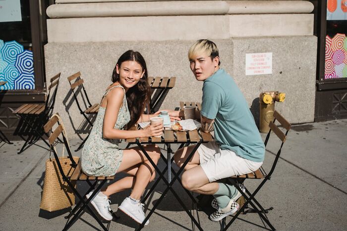 35 people who need a course in dating 101