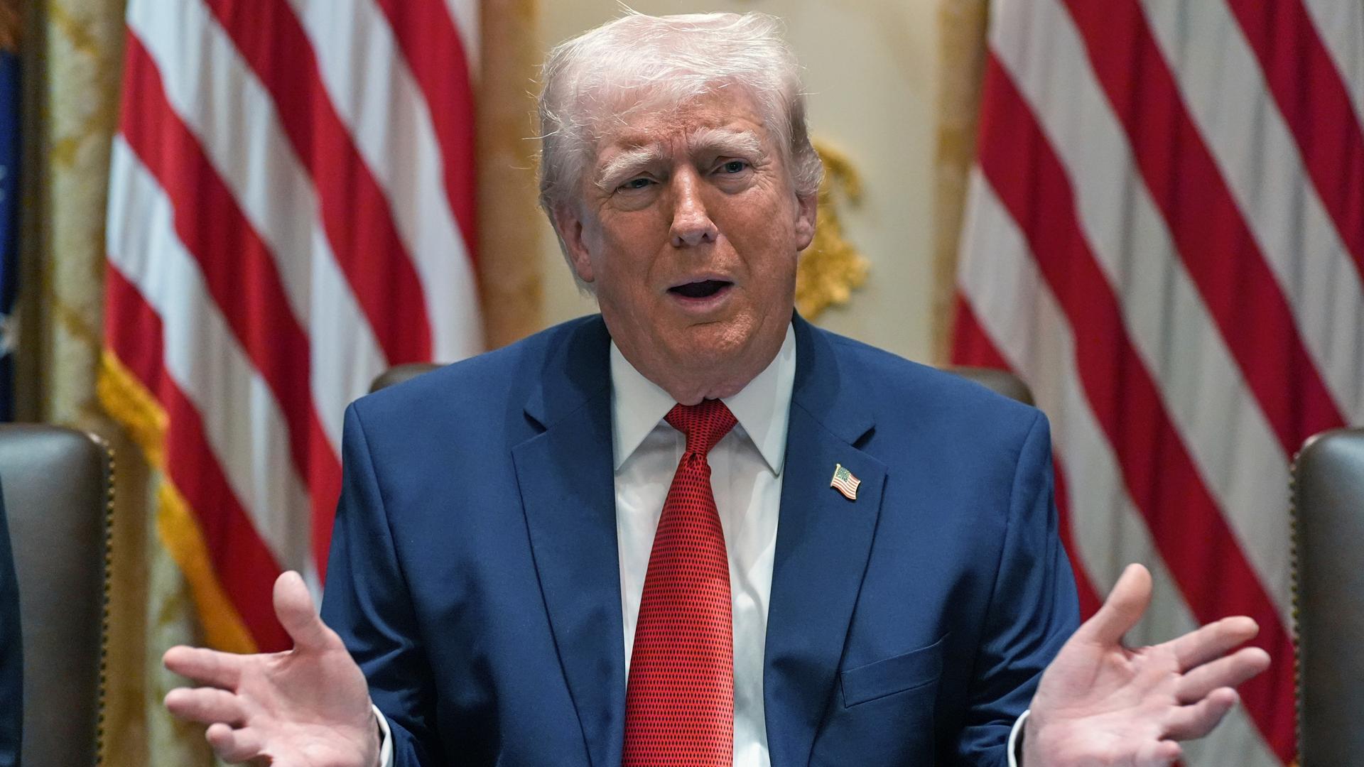 Trump insists Iran is 'begging to make a deal'