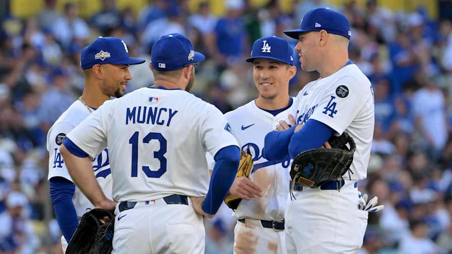 Dodgers roster and players on injured list for opening day