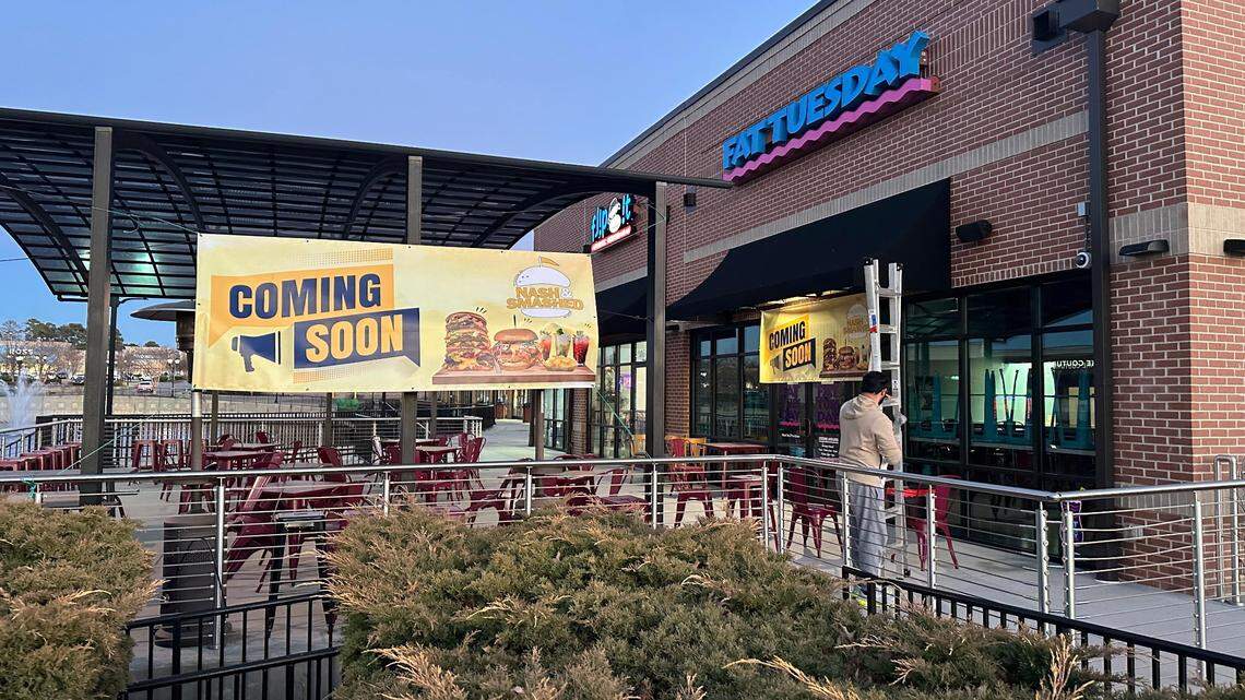 Burger & fried chicken chain picks Raleigh for first NC restaurant ...