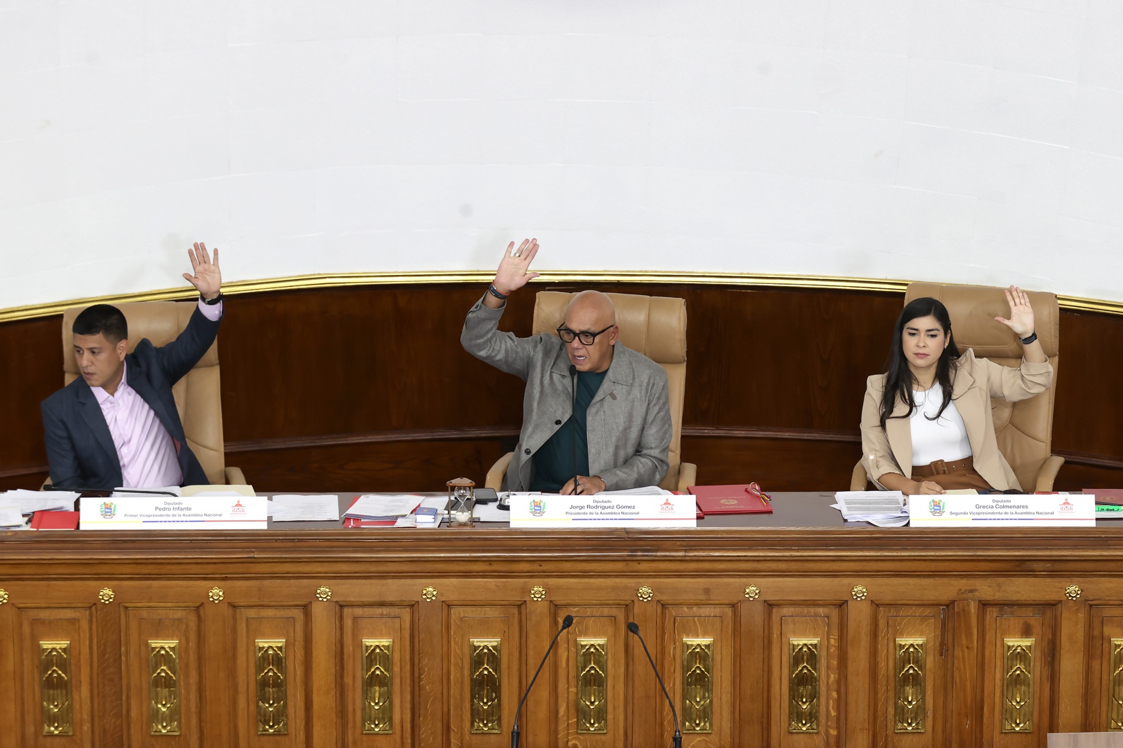 El debate de ley de minas se ralentiza en Venezuela pese a presión de ...
