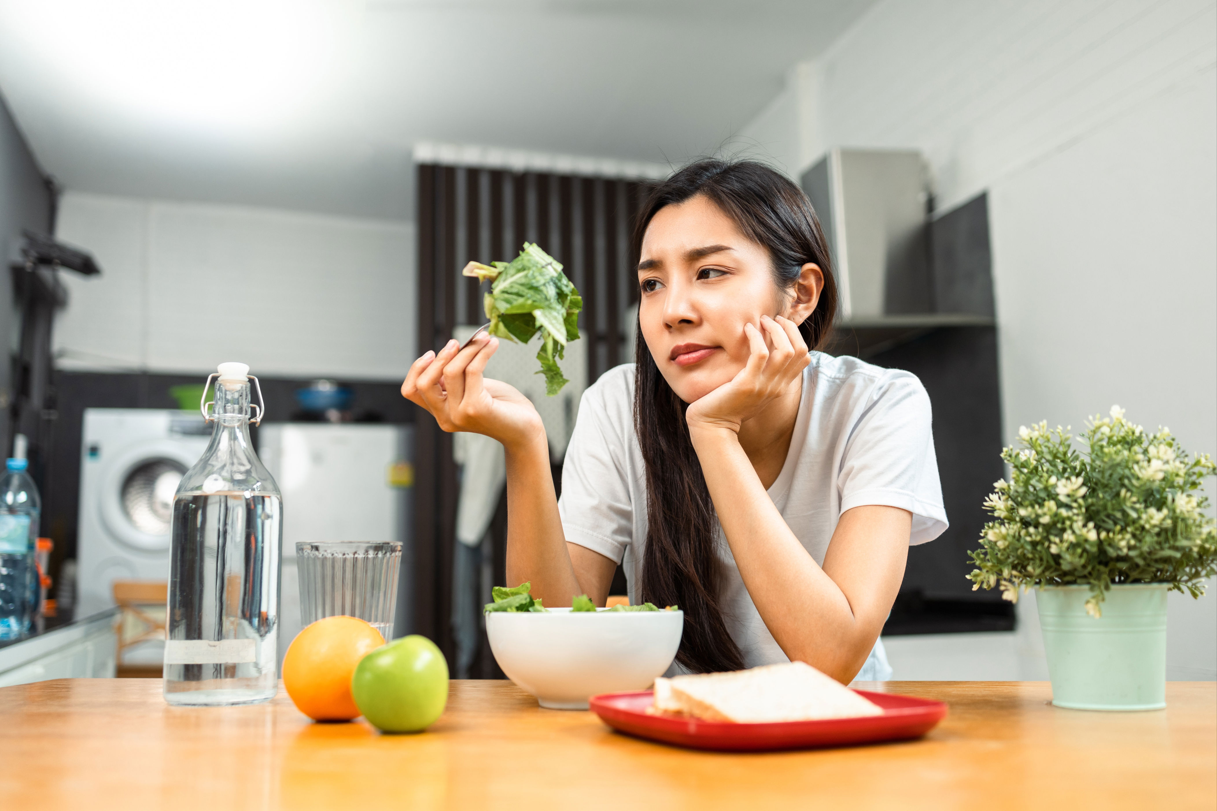 The very, very boring habit that’s key to losing more weight: study